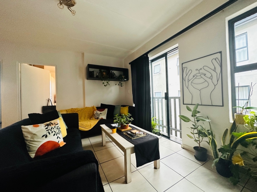 2 Bedroom Property for Sale in Parklands Western Cape
